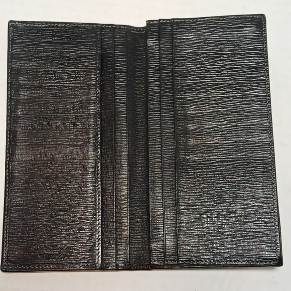 Salvatore Ferragamo Leather Bi-fold Long Wallet - Picture 5 of 9